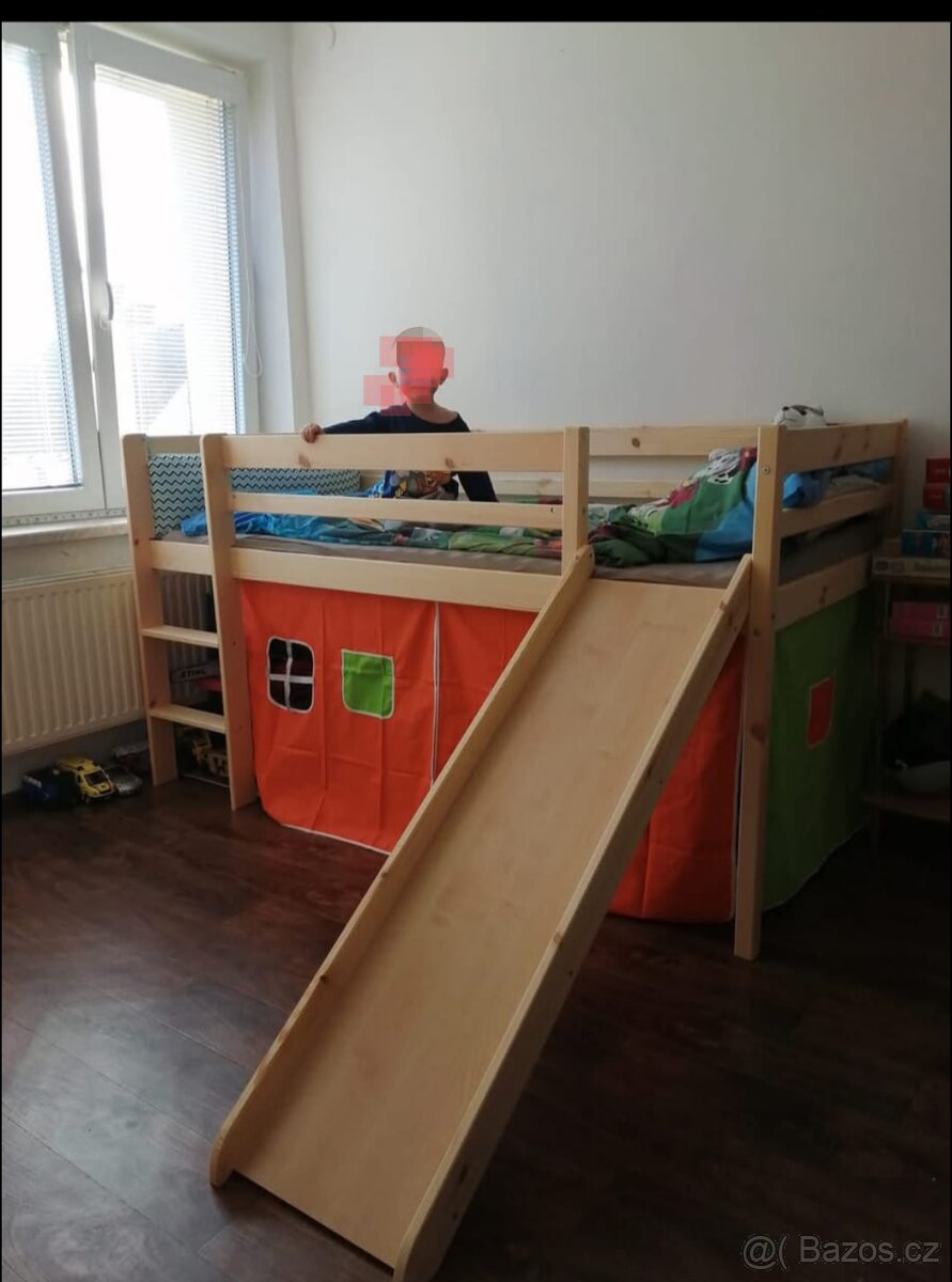 Dětská vyvýšená postel