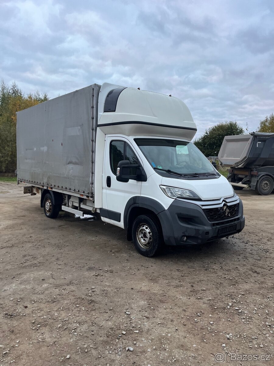 Citroen Jumper 2.2 plachta na 10 euro palet