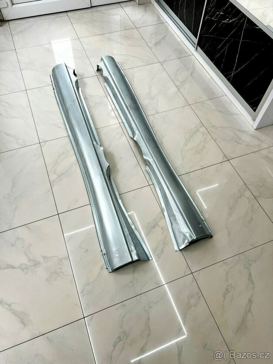 PRAHY DVEŘÍ ŠKODA FELICIA / ZASÍLÁME