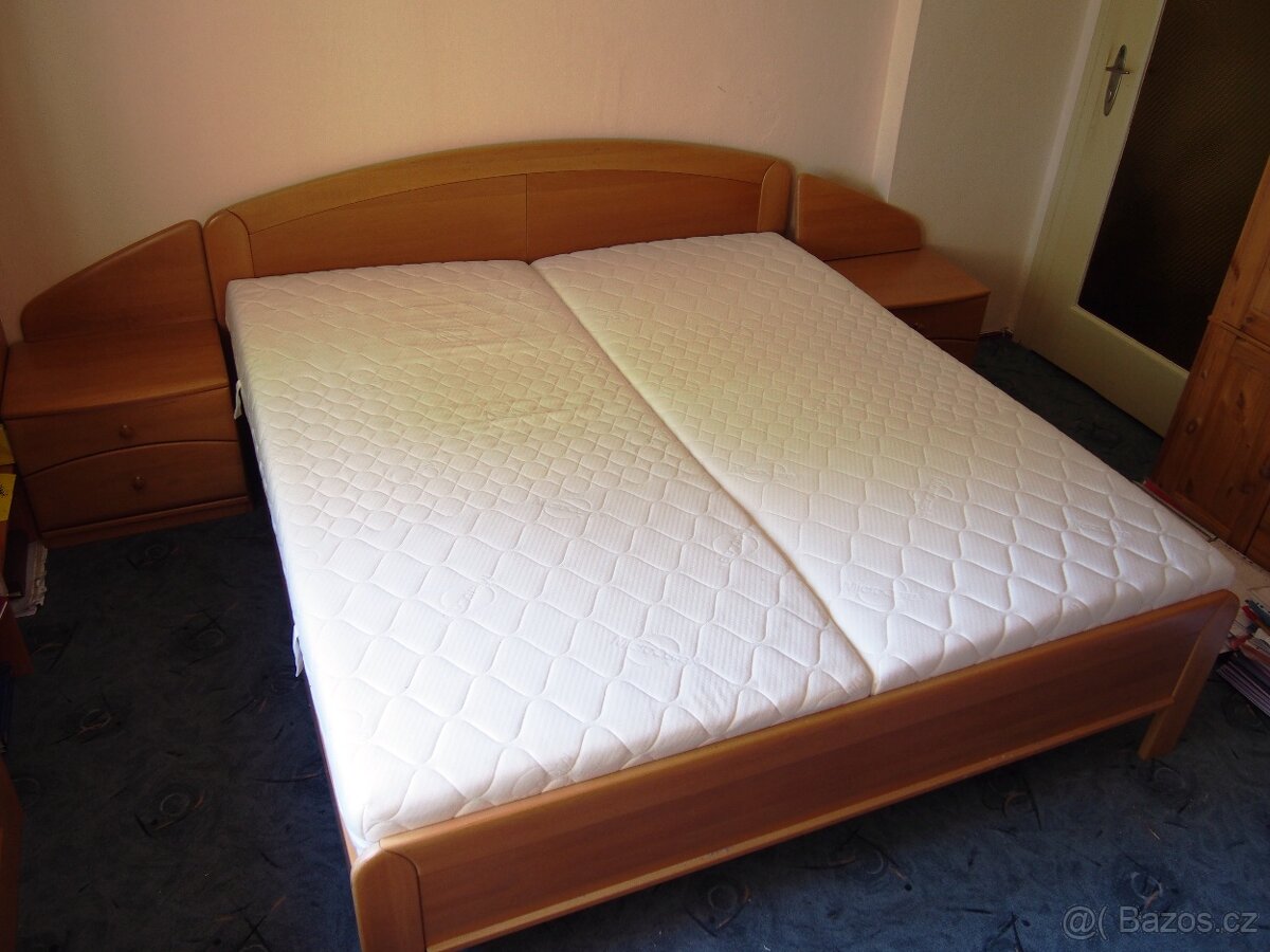 Postele HANAU (2xpostel+rošt+noční stolek+matrace)
