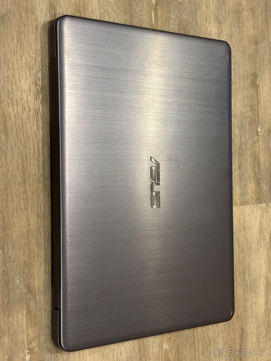 Asus vivobook 14”,2xdisk, Windows 11, nabíječka, brašna