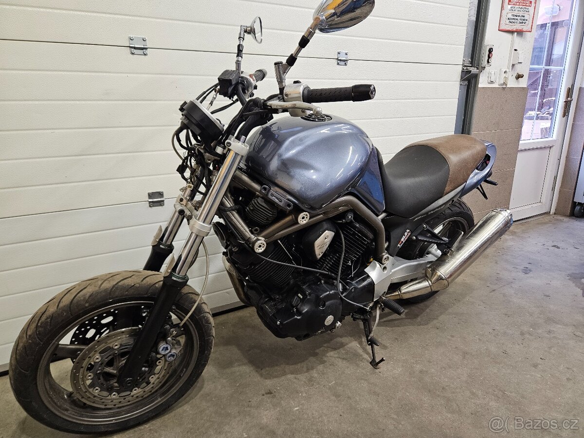 YAMAHA BT1100 bulldog rok 2002