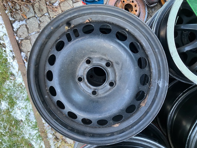 6.5x15 , 5x110 , et35 orig. Opel ocelové disky