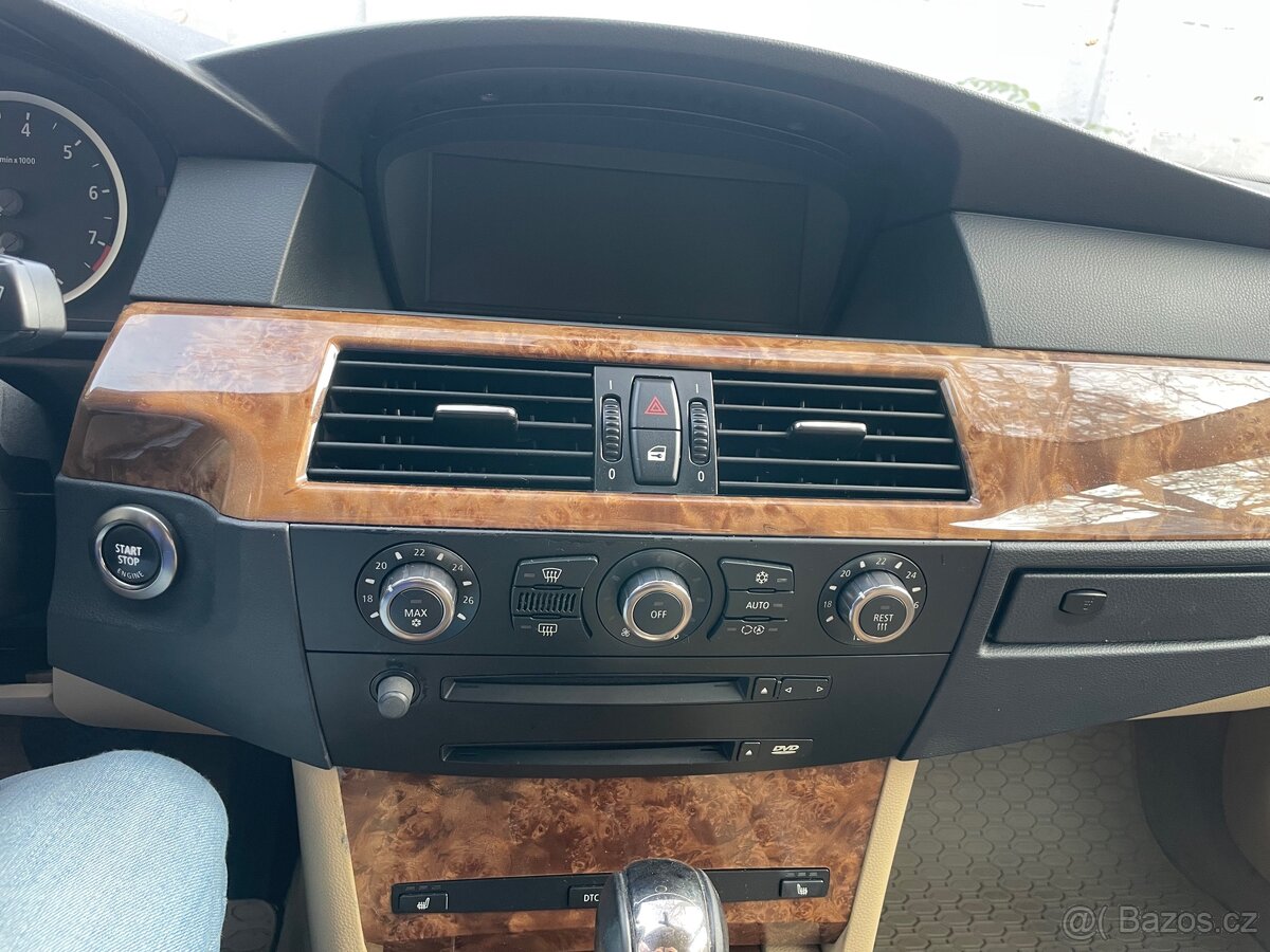 BMW E60 530xi díly