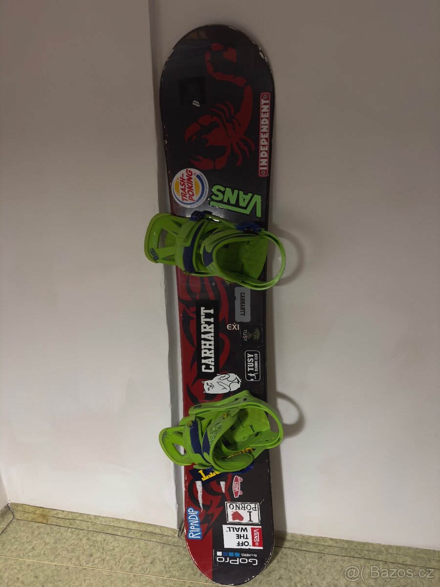 SnowBoard s Burton Custom vázáním.