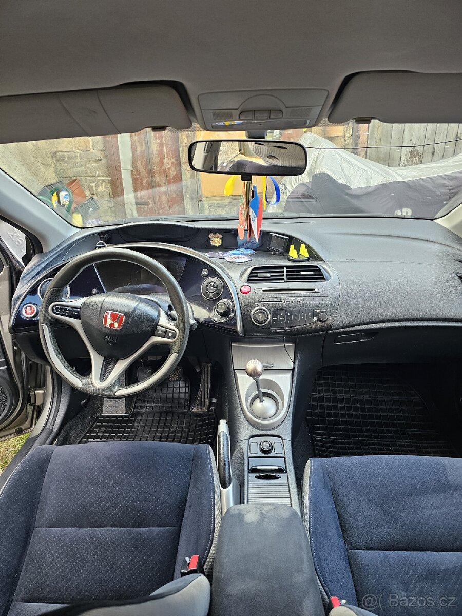 Honda Civic 1.4 benzin