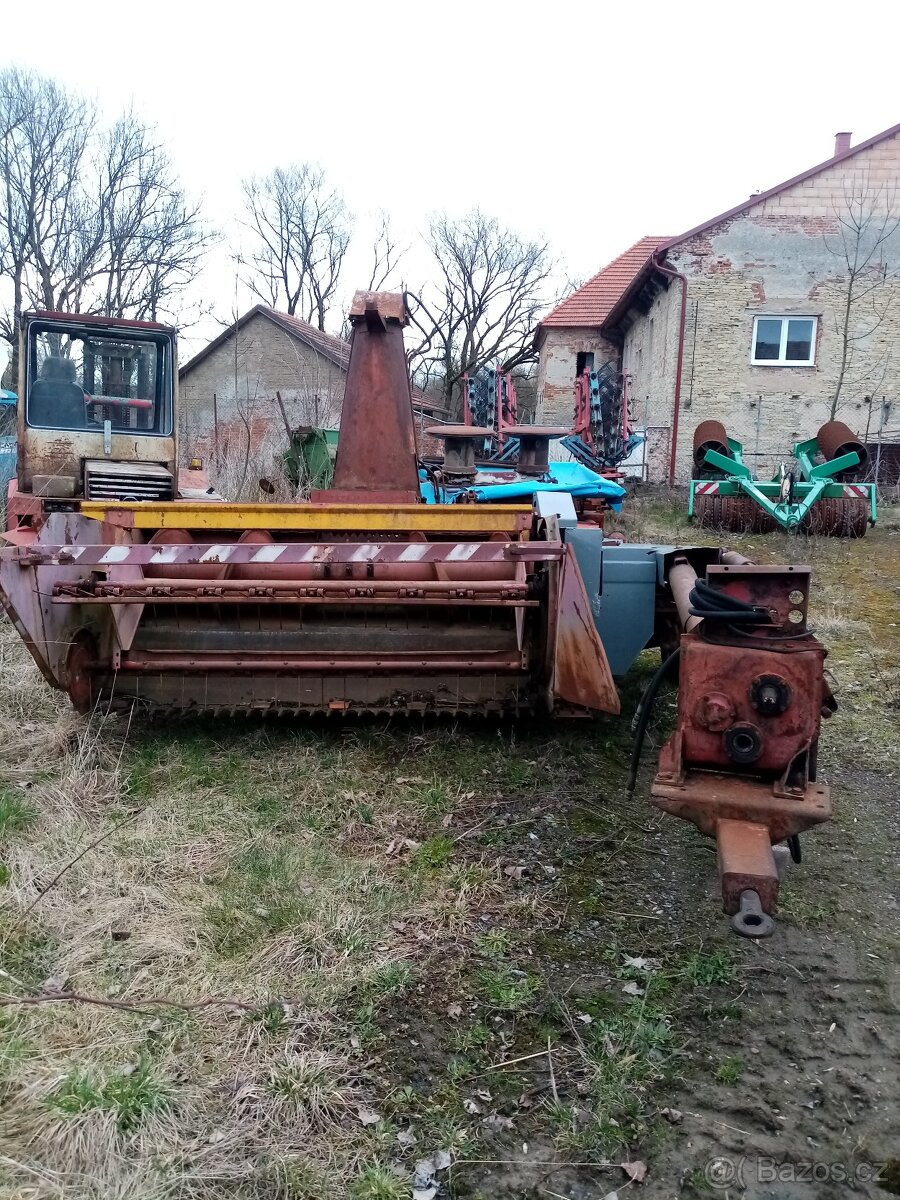 Sklízecí řezačka SKPU 220