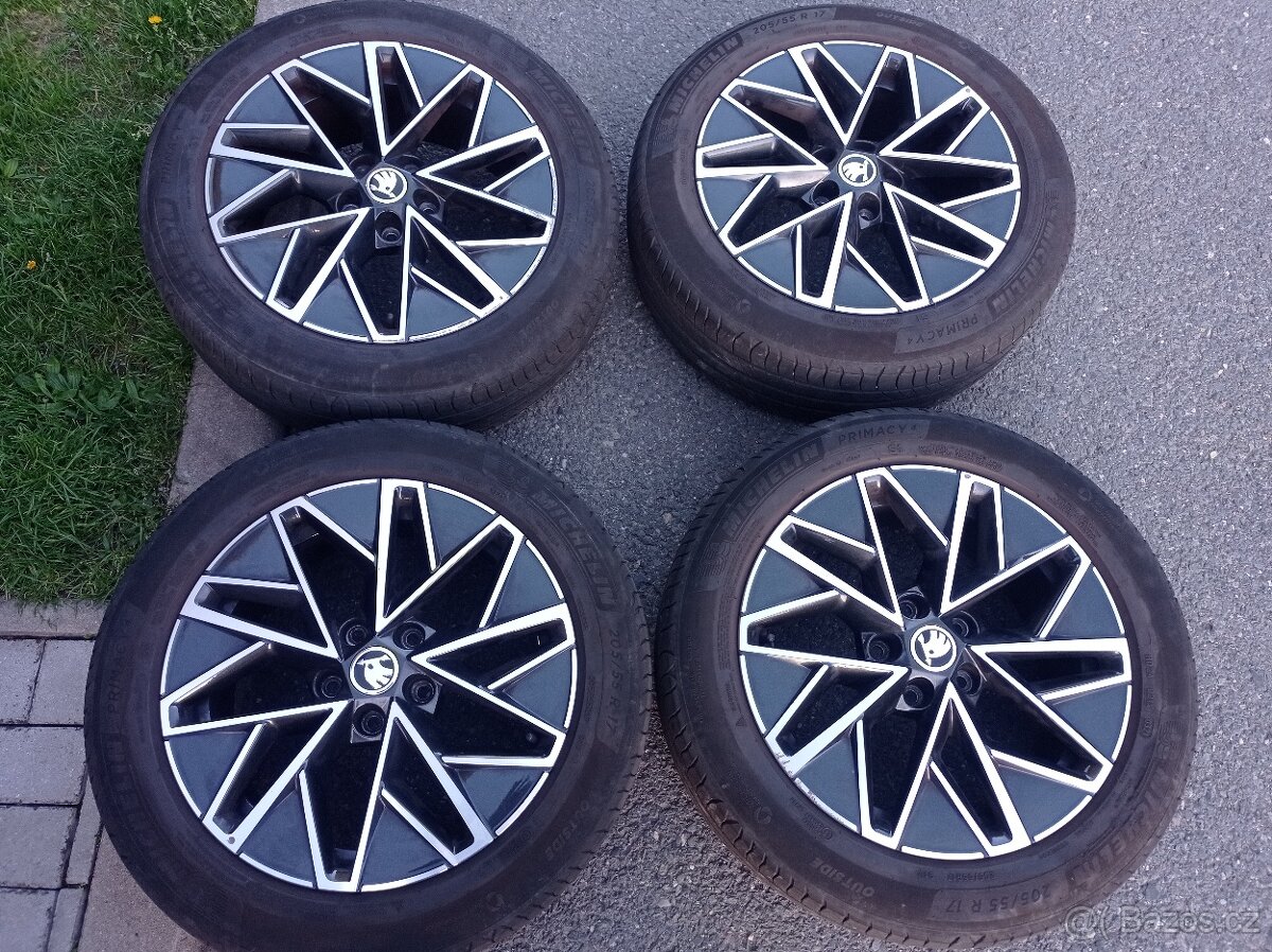 17" Letní Slagard/Pulsar originál Škoda Octavia IV r.v. 202