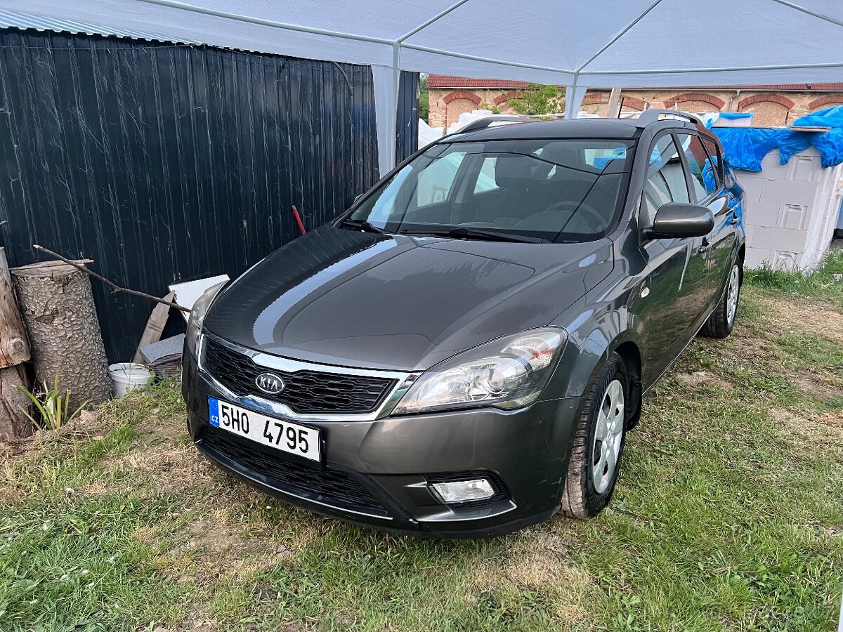 Kia Cee'd SW 2012 1.4 77 kW 1 majitel