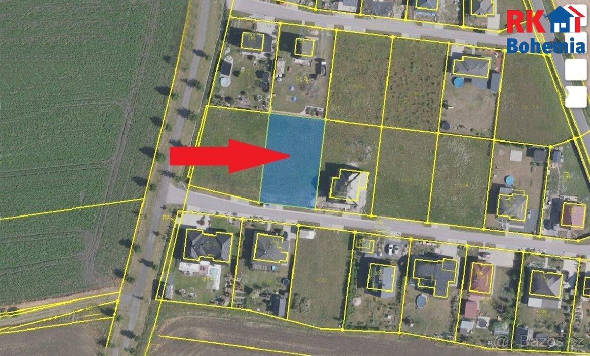 Prodej stavebního pozemku, 1000 m2, Charvatce