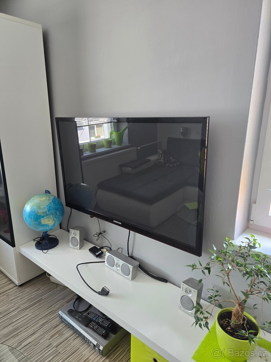 3D plazma televizor Samsung PS51D490 - 51“