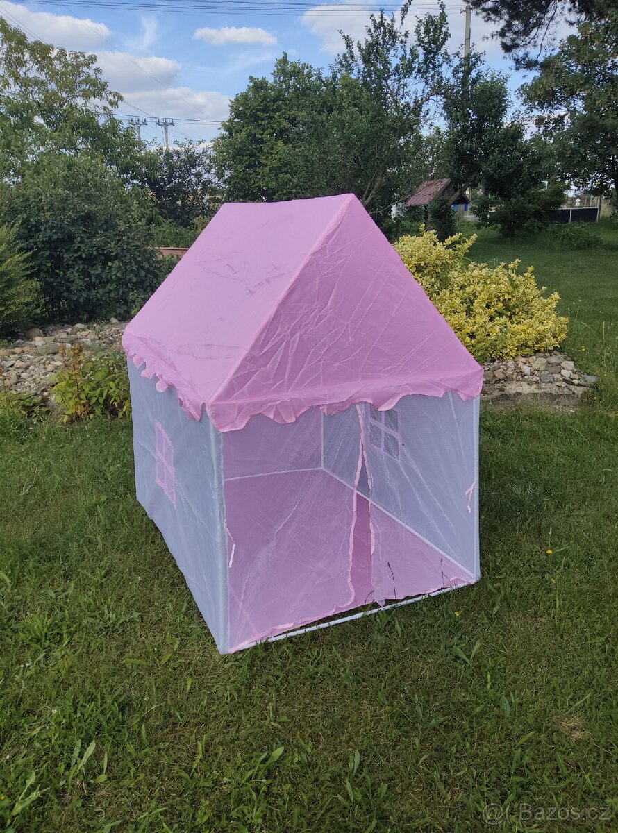 Dětský skládací domeček na hraní
