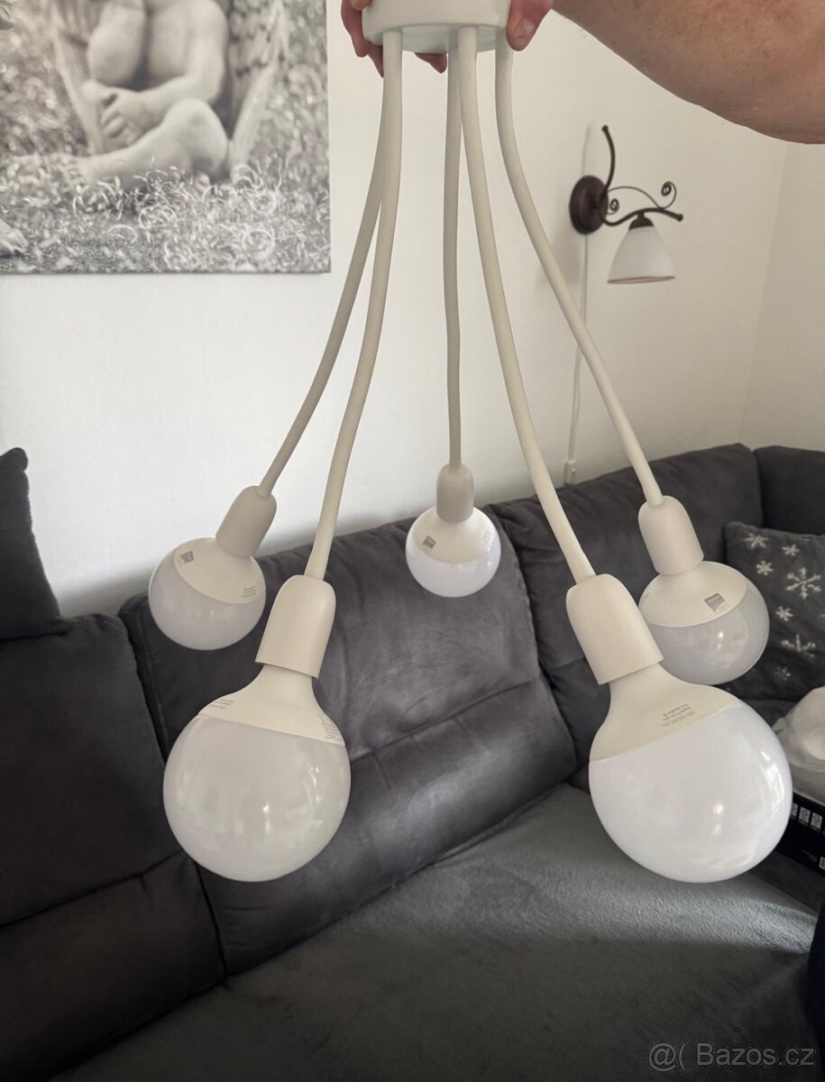 Moderní závěsný lustr