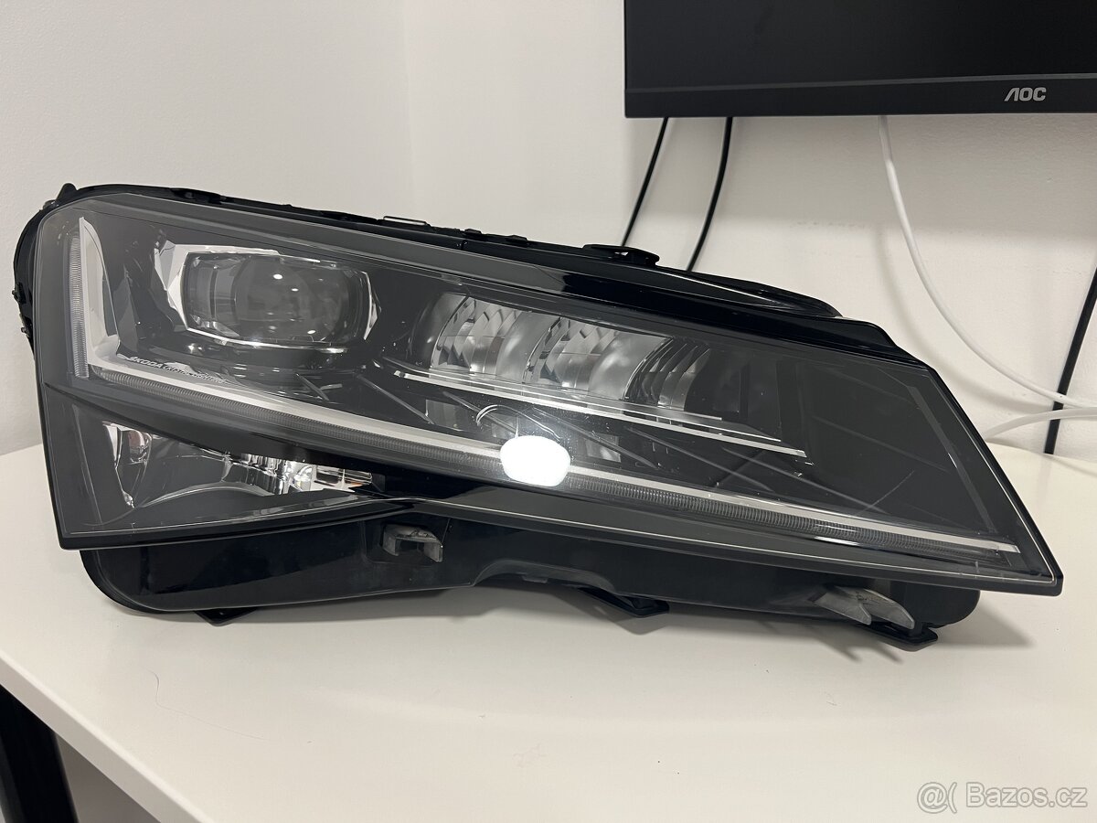 Škoda Superb 3 - LED MATRIX světlomety