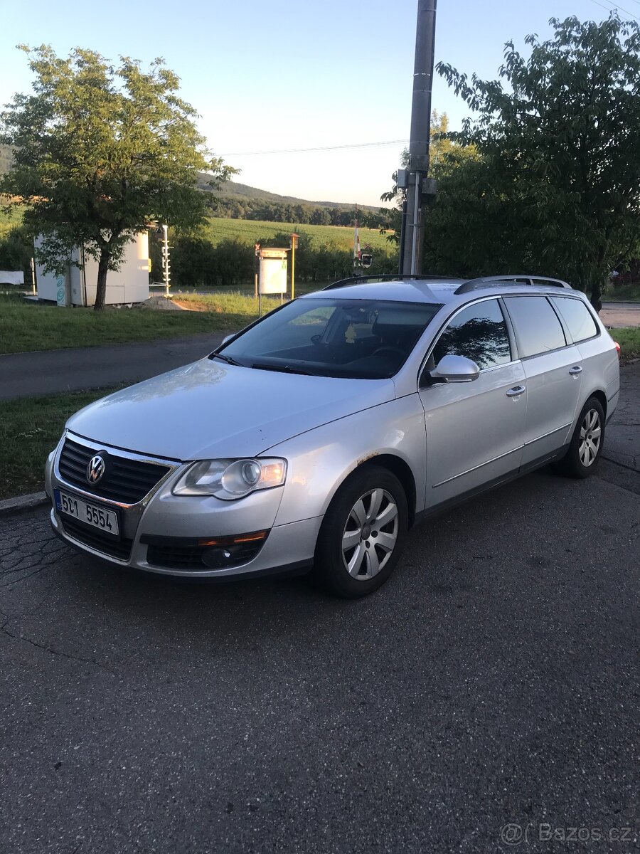 Náhradní díly na Passat B6 1.9TDI 77Kw, BLS . Barva LA7W