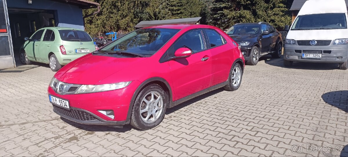Honda Civic 1,4 benzín