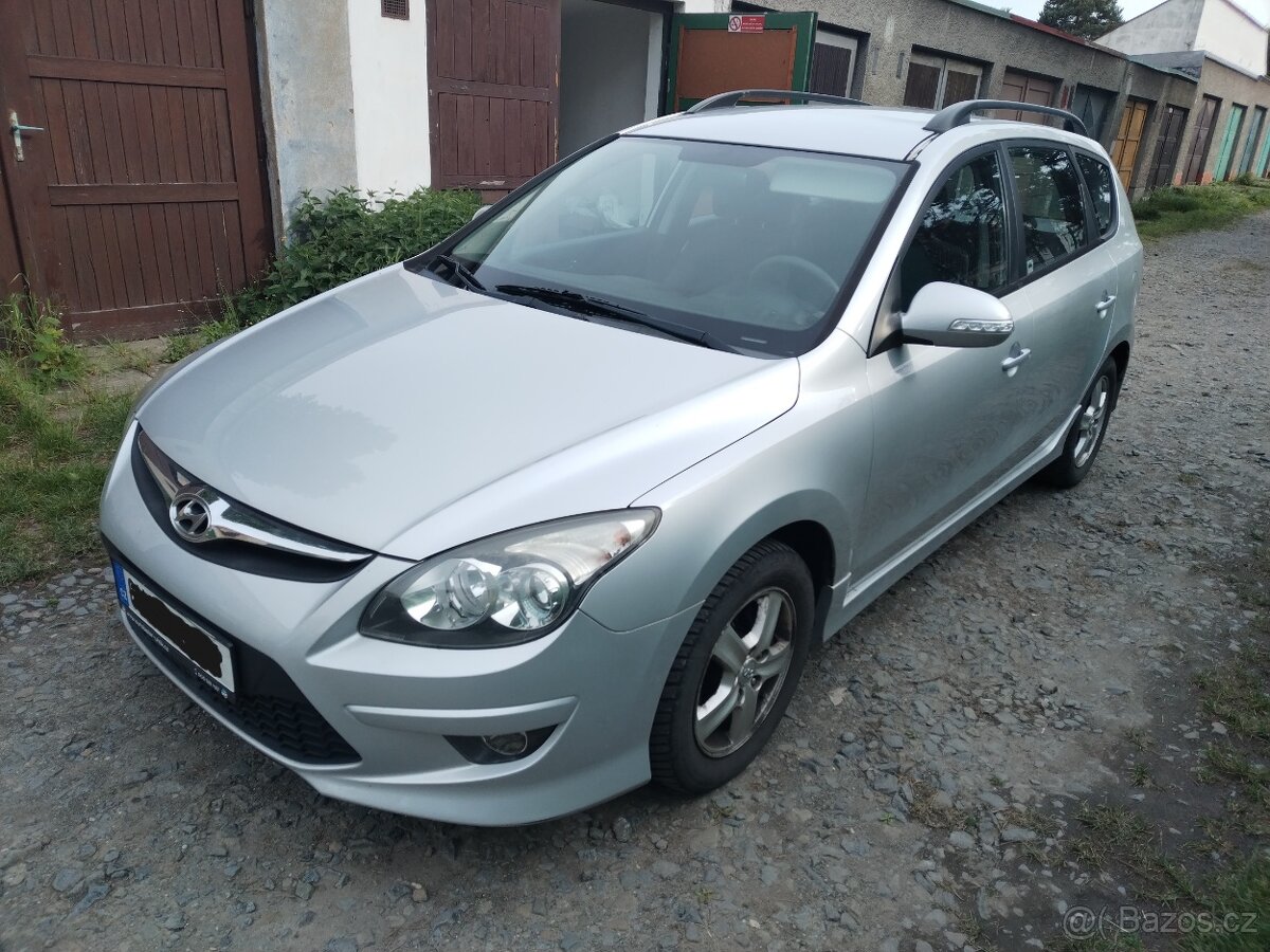 Hyundai i30 1.4 benzín 80kw,-KOUP.ČR,PO STK A ROZVODECH