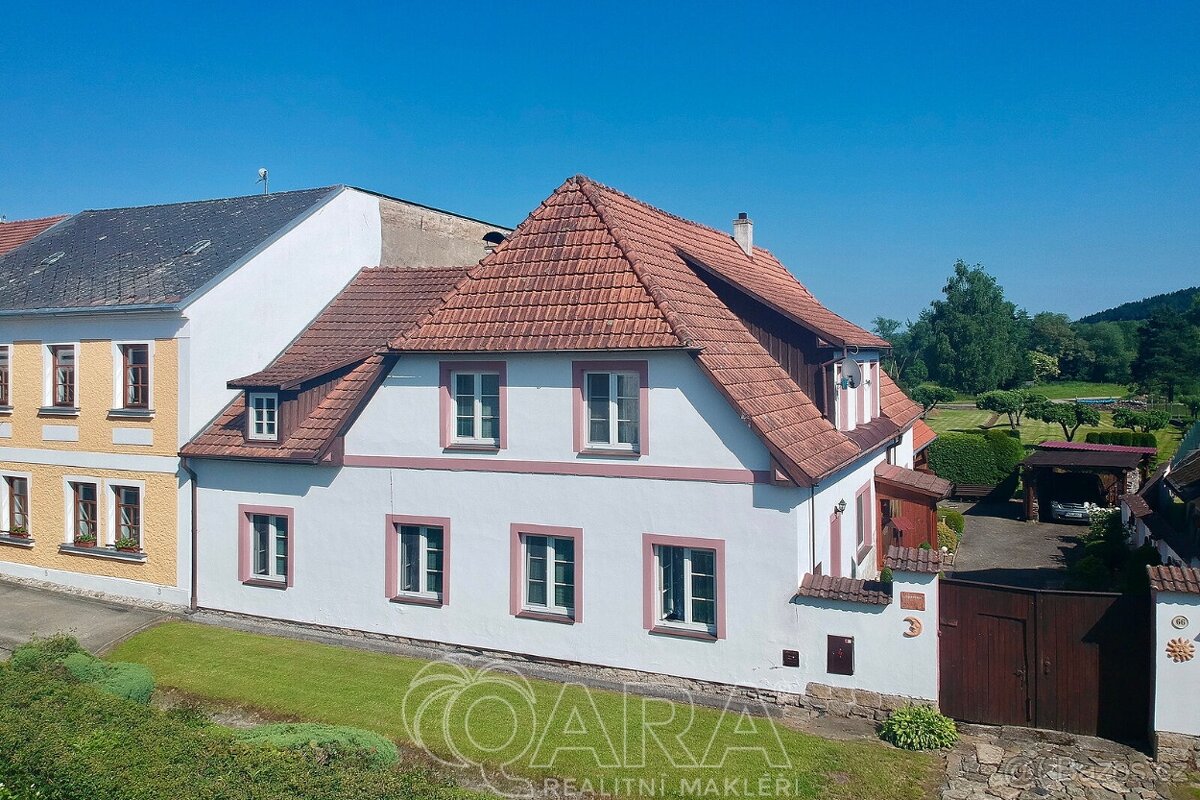 Rodinný dům se zahradou – Chvalšiny, okres Český Krumlov