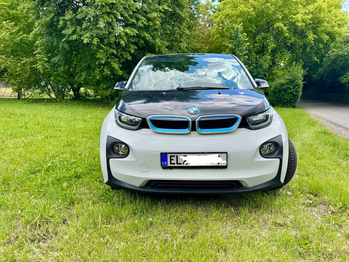 Prodám BMW i3 REX najeto jen 27500 km