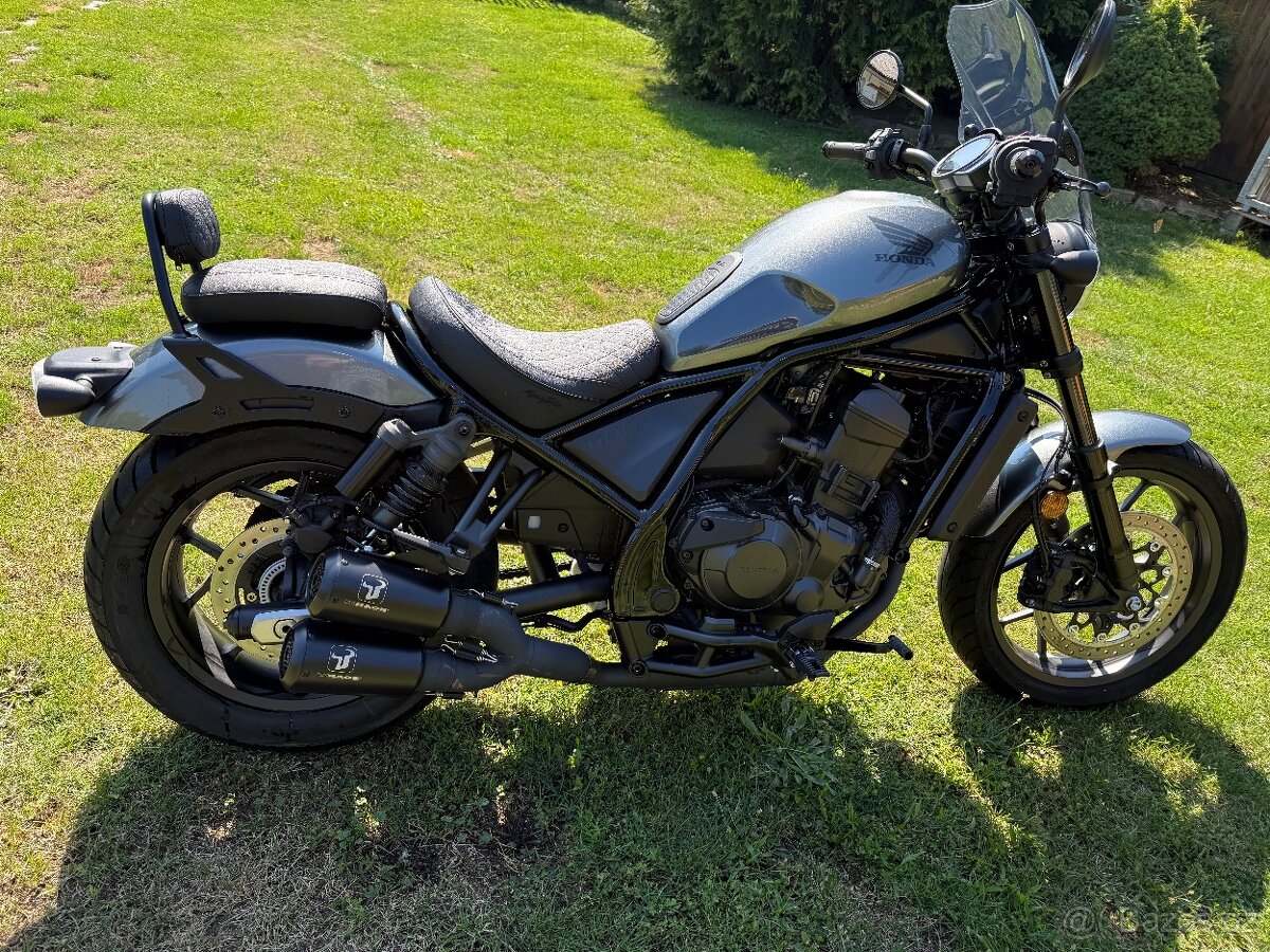 Prodám moto Honda Rebel 1100 cmx