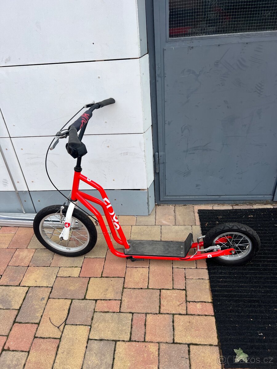 Koloběžka Yedoo 4 red