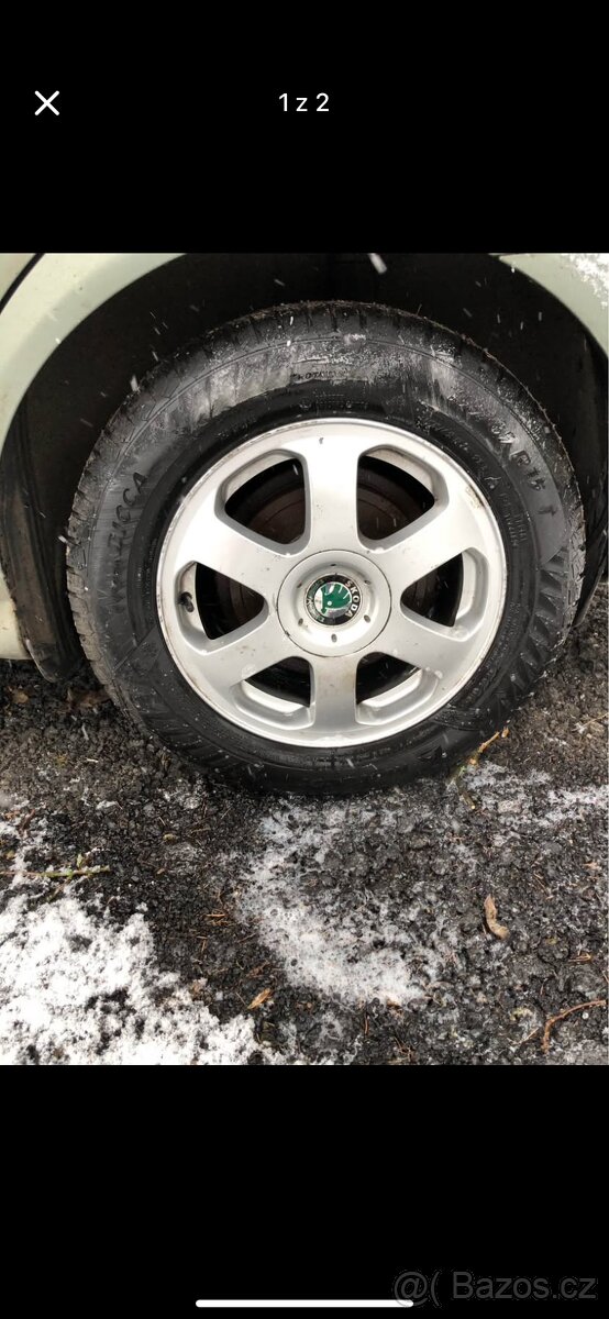 Alu kola Škoda R15 nove zimní pneu