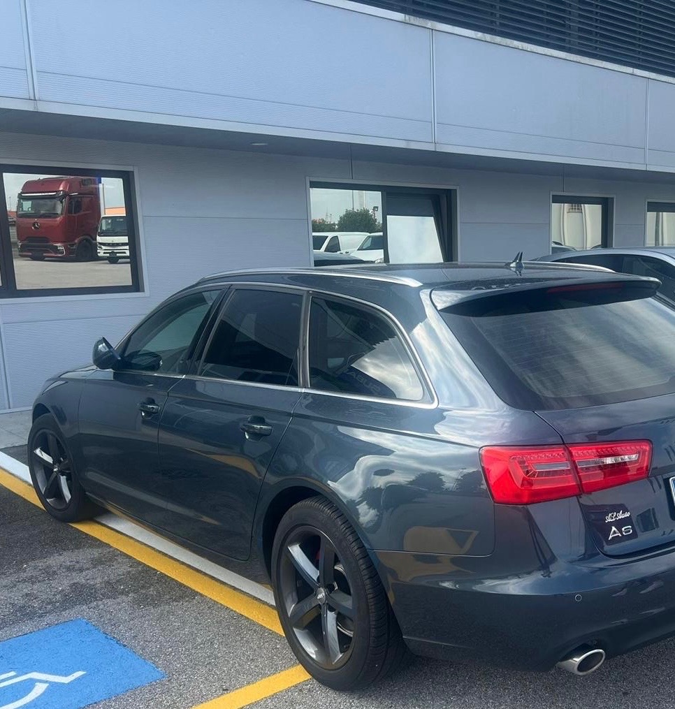 AUDI A6 3.0TDi — 199.000KM — KRASAVEC — MANUÁL