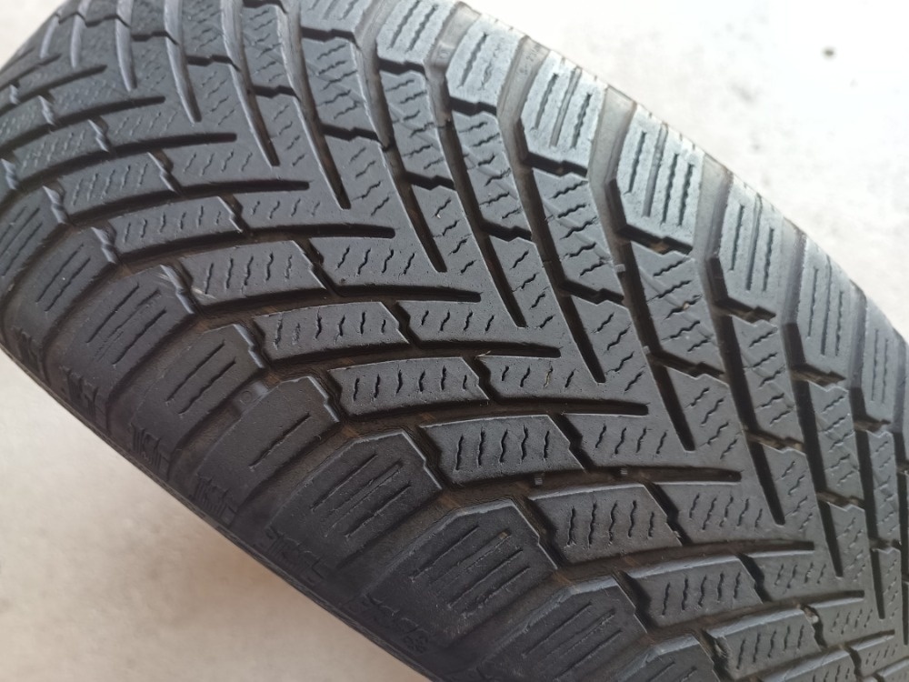 185/60 R15 CONTINENTAL (4416)