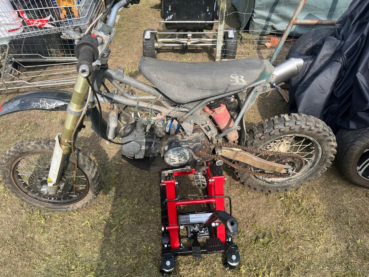 Stomp 150cc