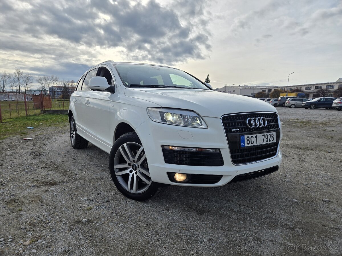 Audi Q7 S-line 4.2TDI, 240kw, nová STK, rok 2008.