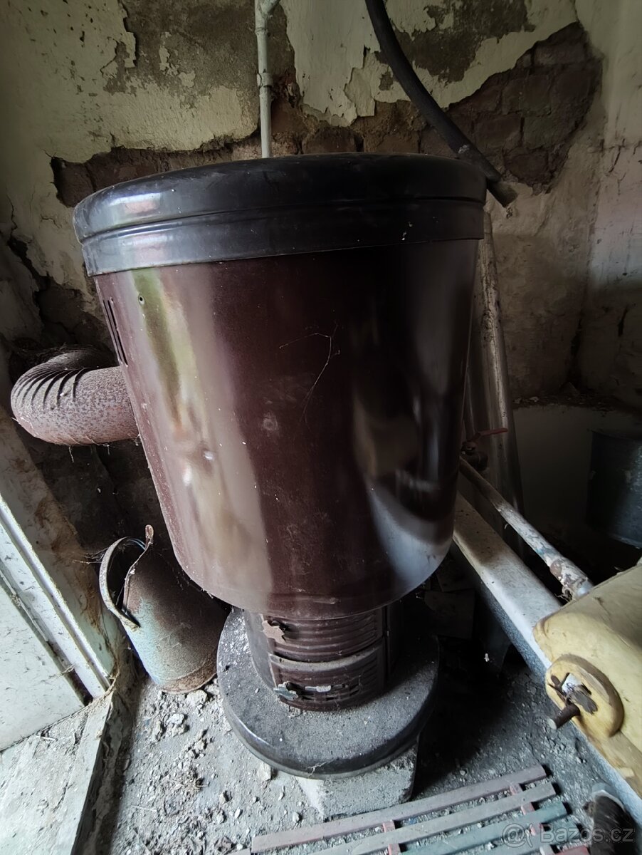 Kotlina na tuhe paliva / Brutar