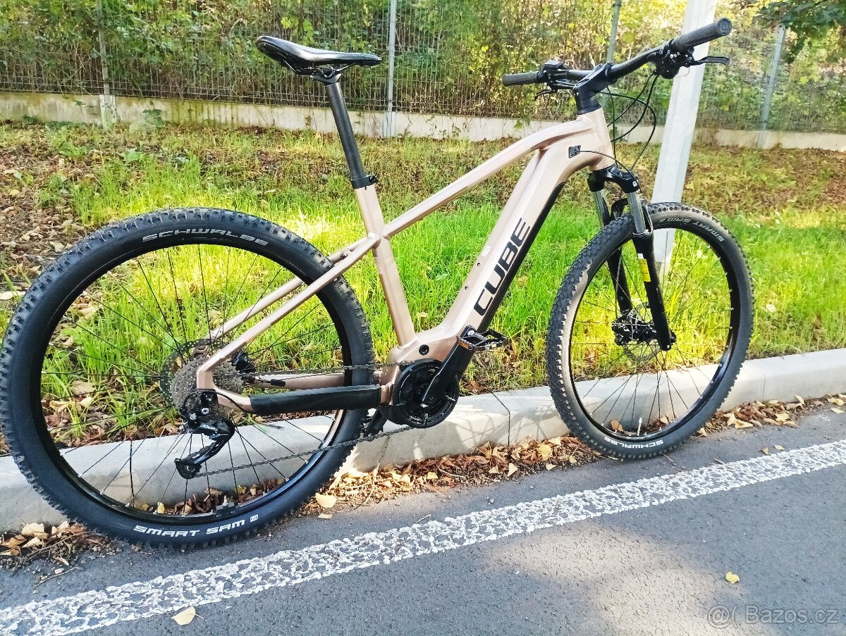 Cube Reaction Hybrid Performance 625 - goldenlime´n´black