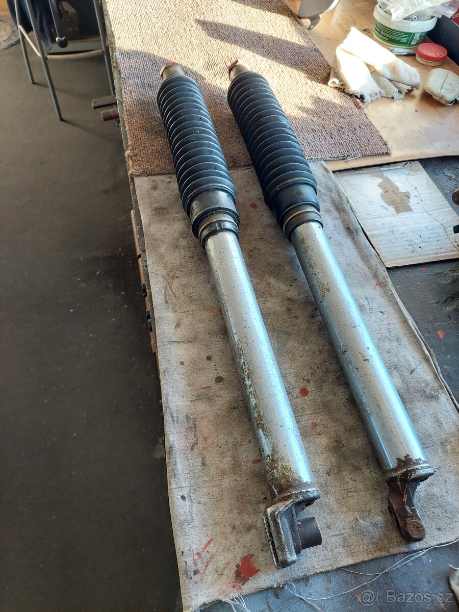 Jawa přední tlumiče