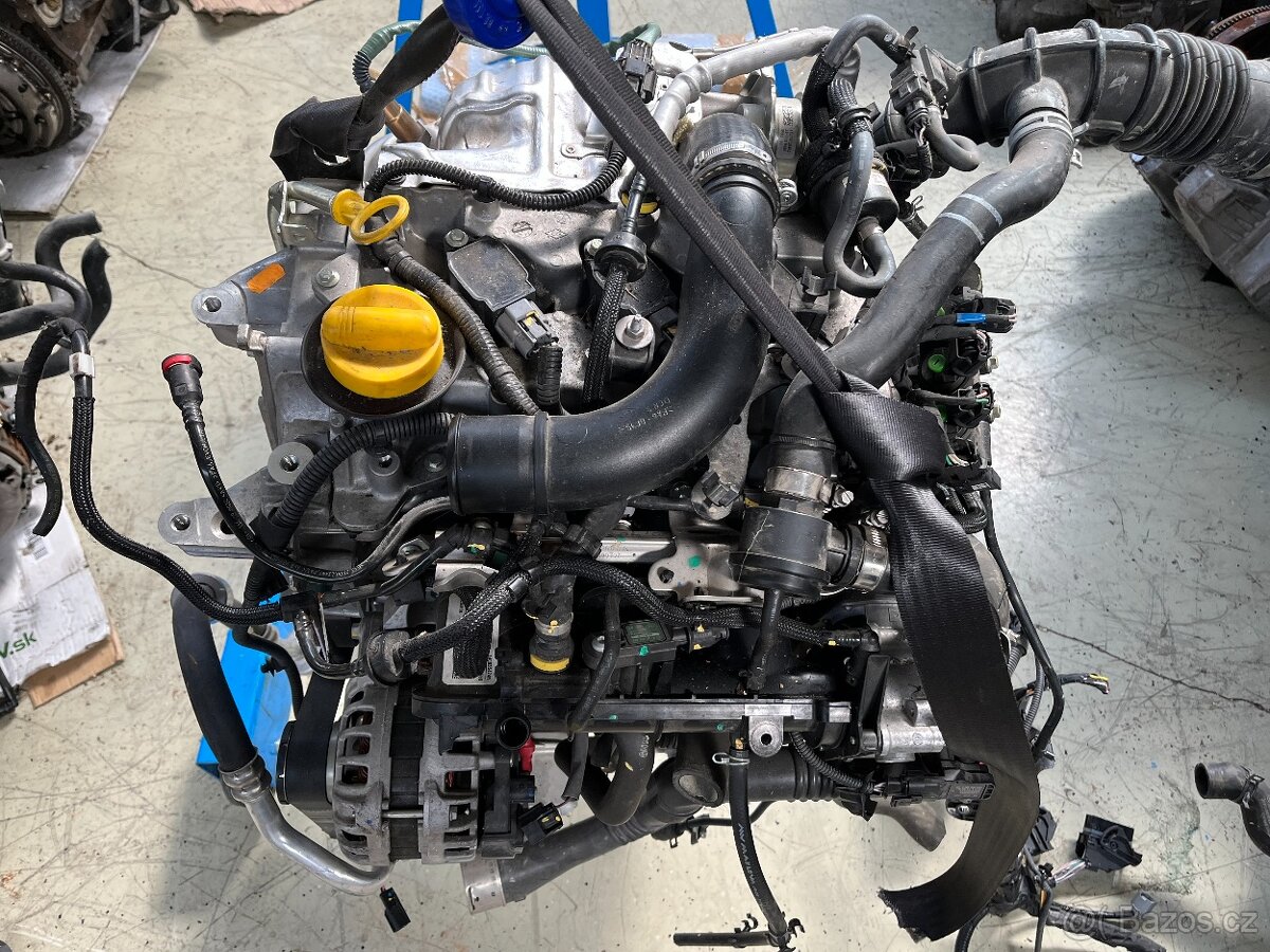 -----DACIA Sandero RENAULT Clio Captur Twingo 0.9 TCe-----