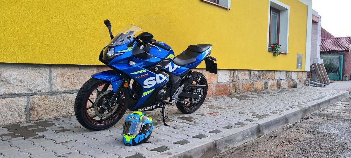 Suzuki GSX 250r