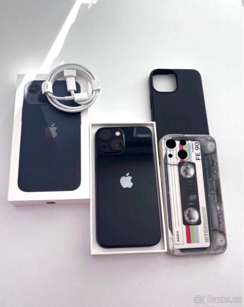 iPhone 13 mini 128gb midnight, 86% baterie