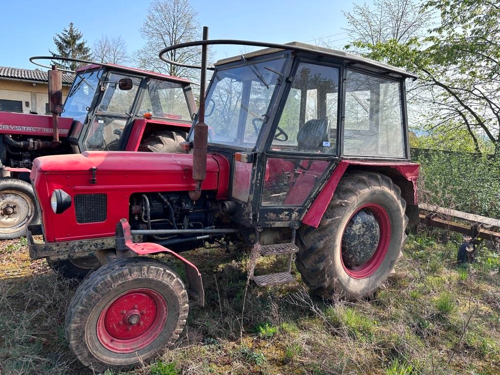 Prodej traktor kolový Zetor 6911