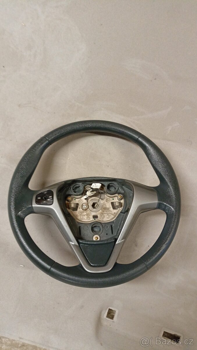 Volant Ford Fiesta MK7