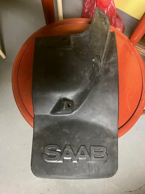 SAAB 9000 Zadní lapače /zástěrky/ nečistot