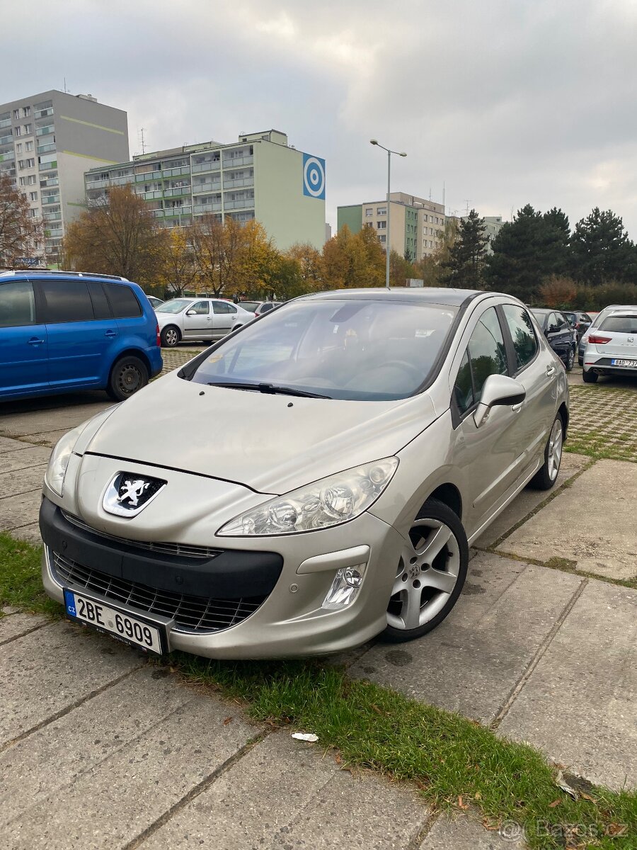Peugeot308