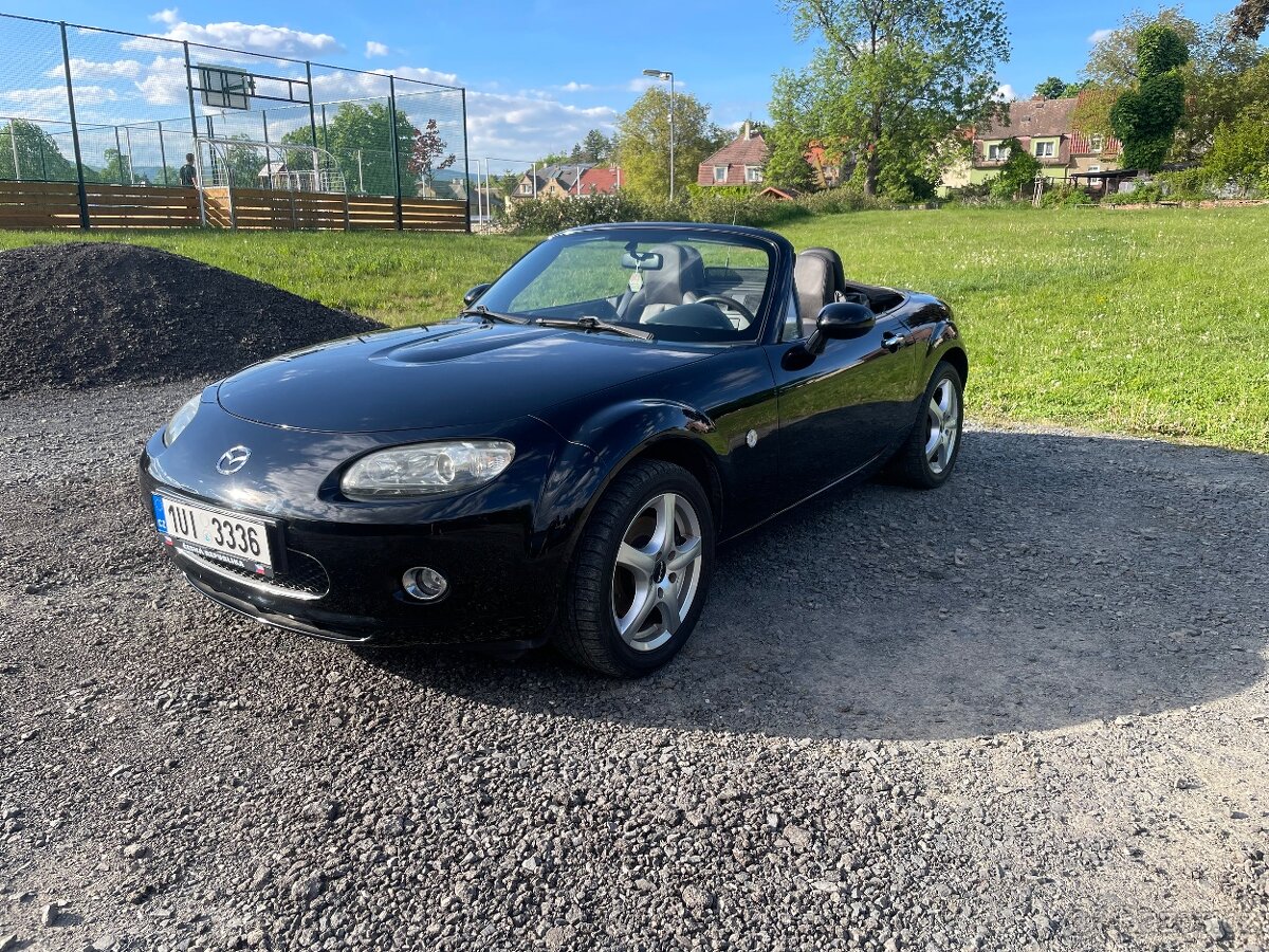 Mazda MX5 - Kabriolet