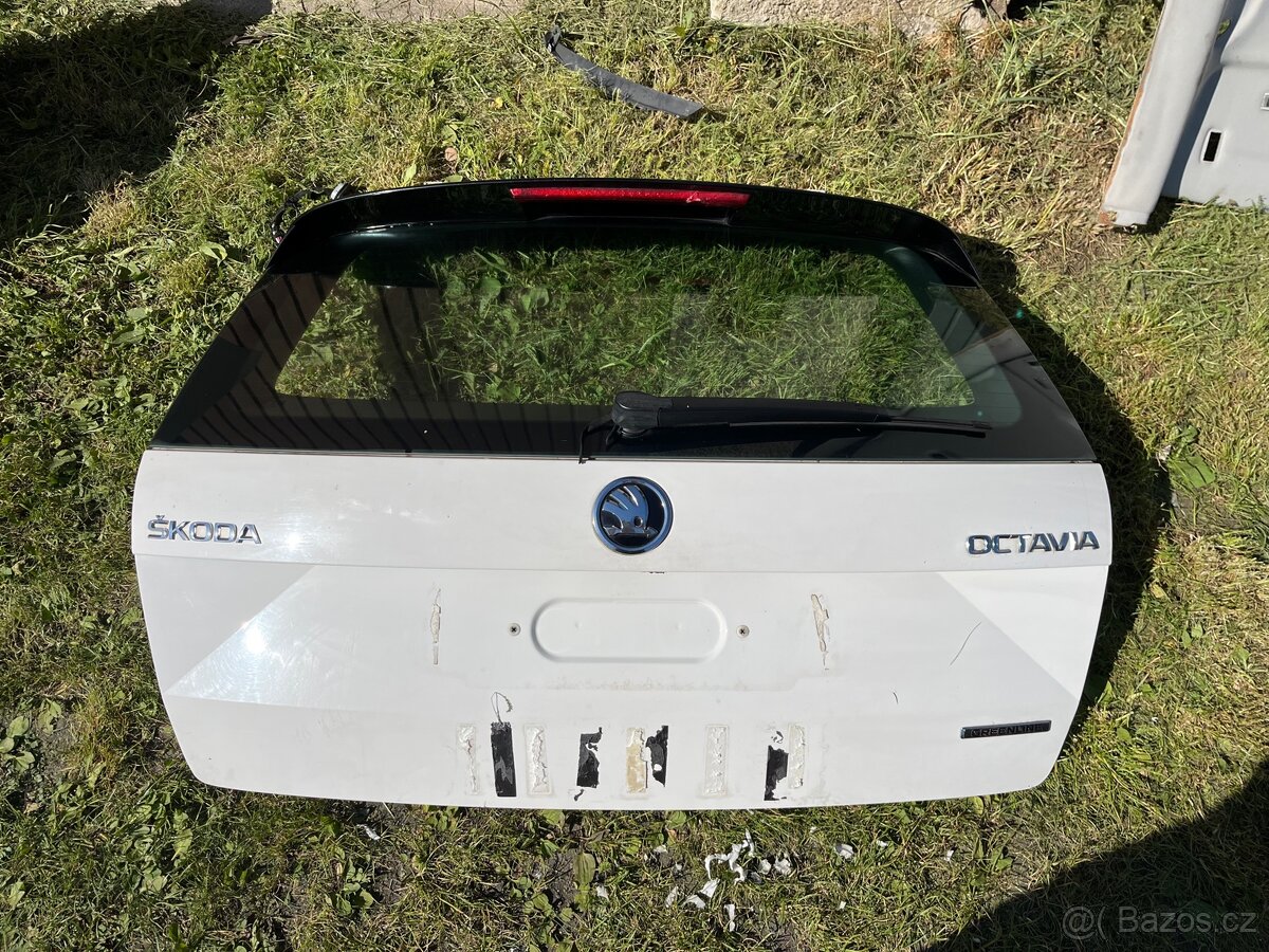 Zadni kufr skoda octavia 3