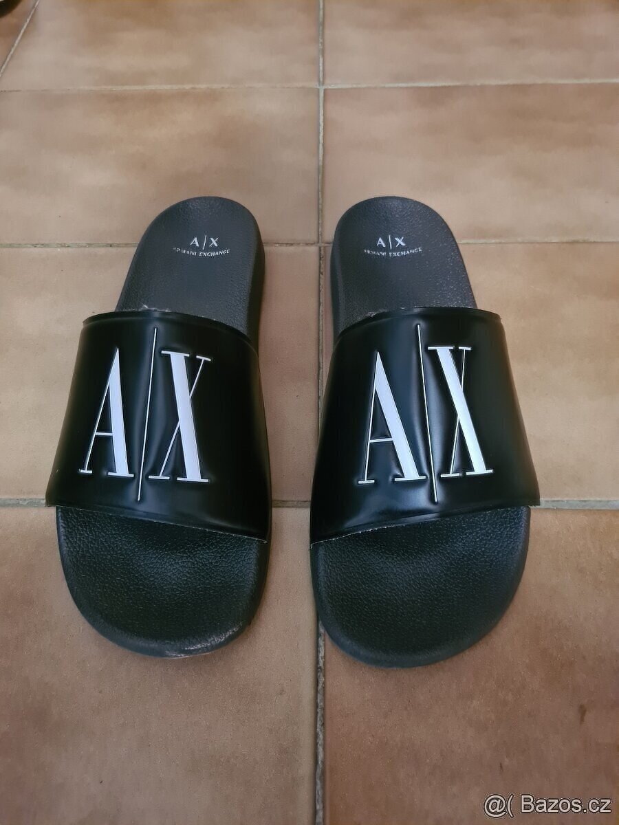 Armani pantofle