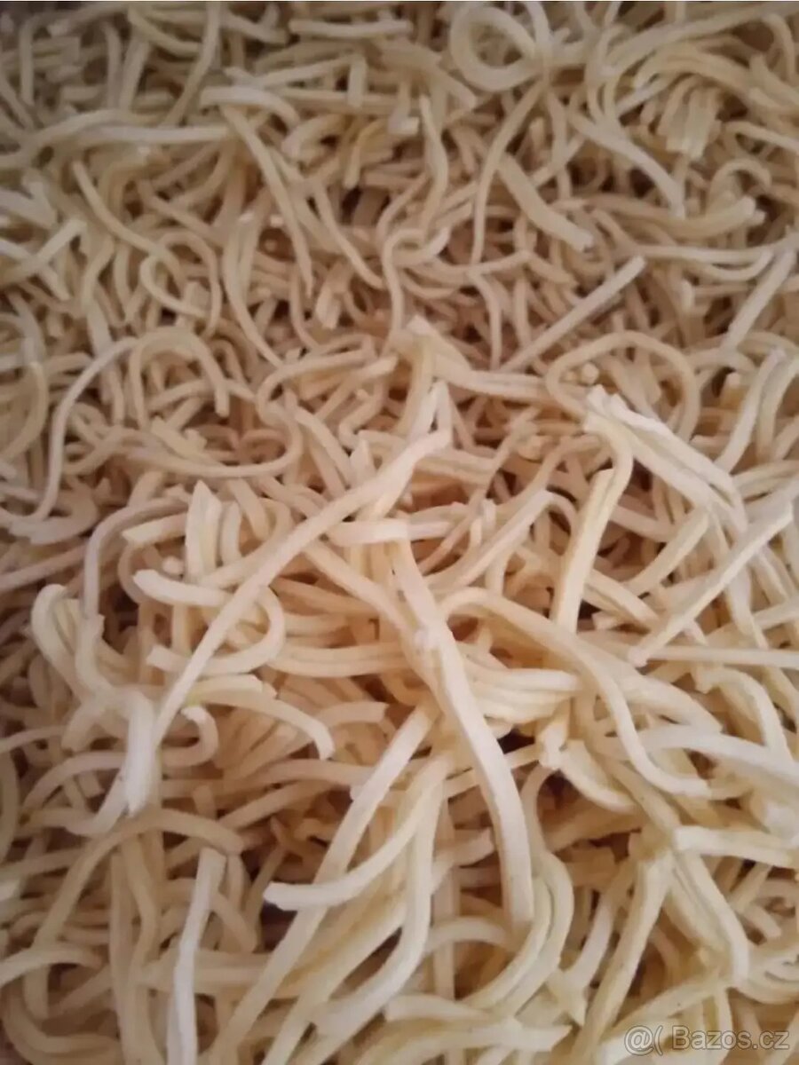 Krmné nudle