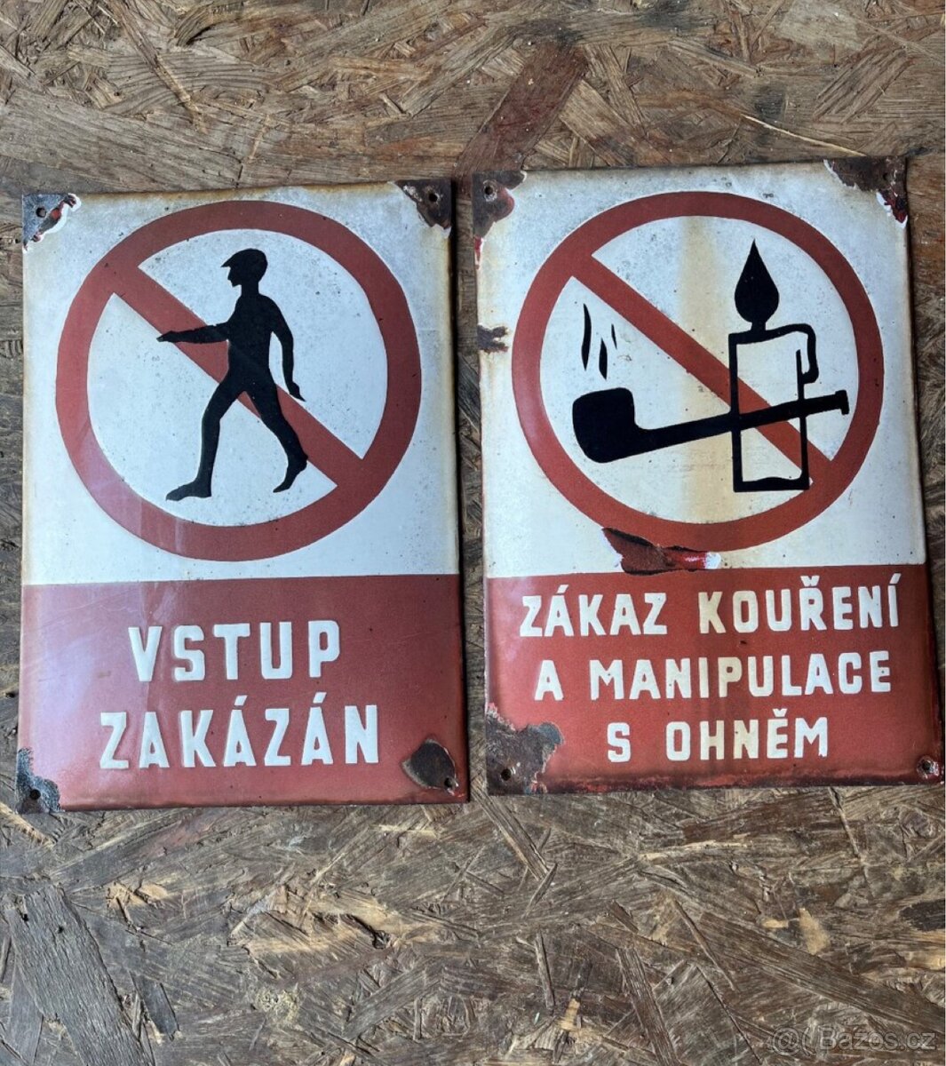 Staré smaltované cedule