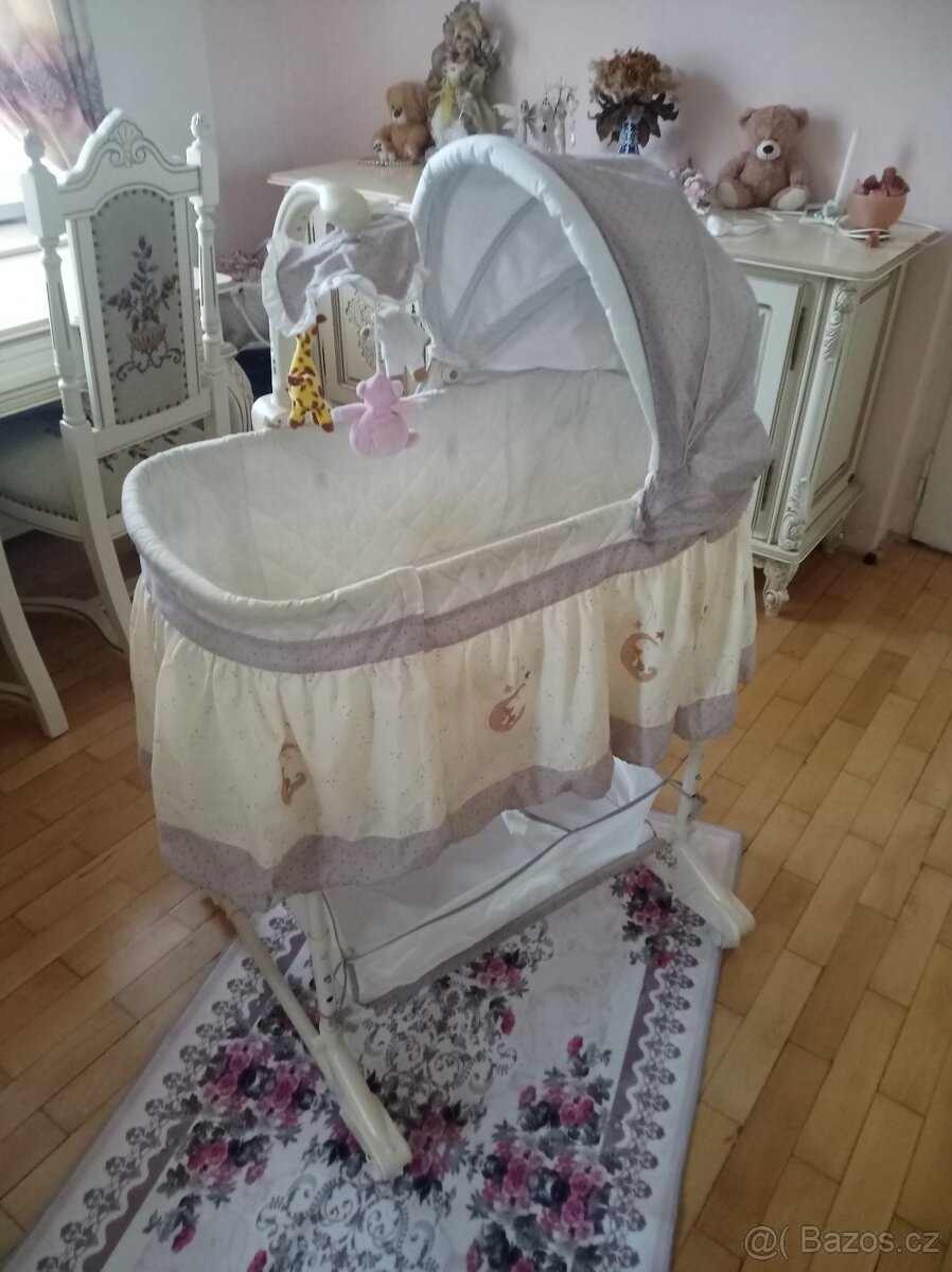 Prodám multifunkční dětskou postýlku - kolébku