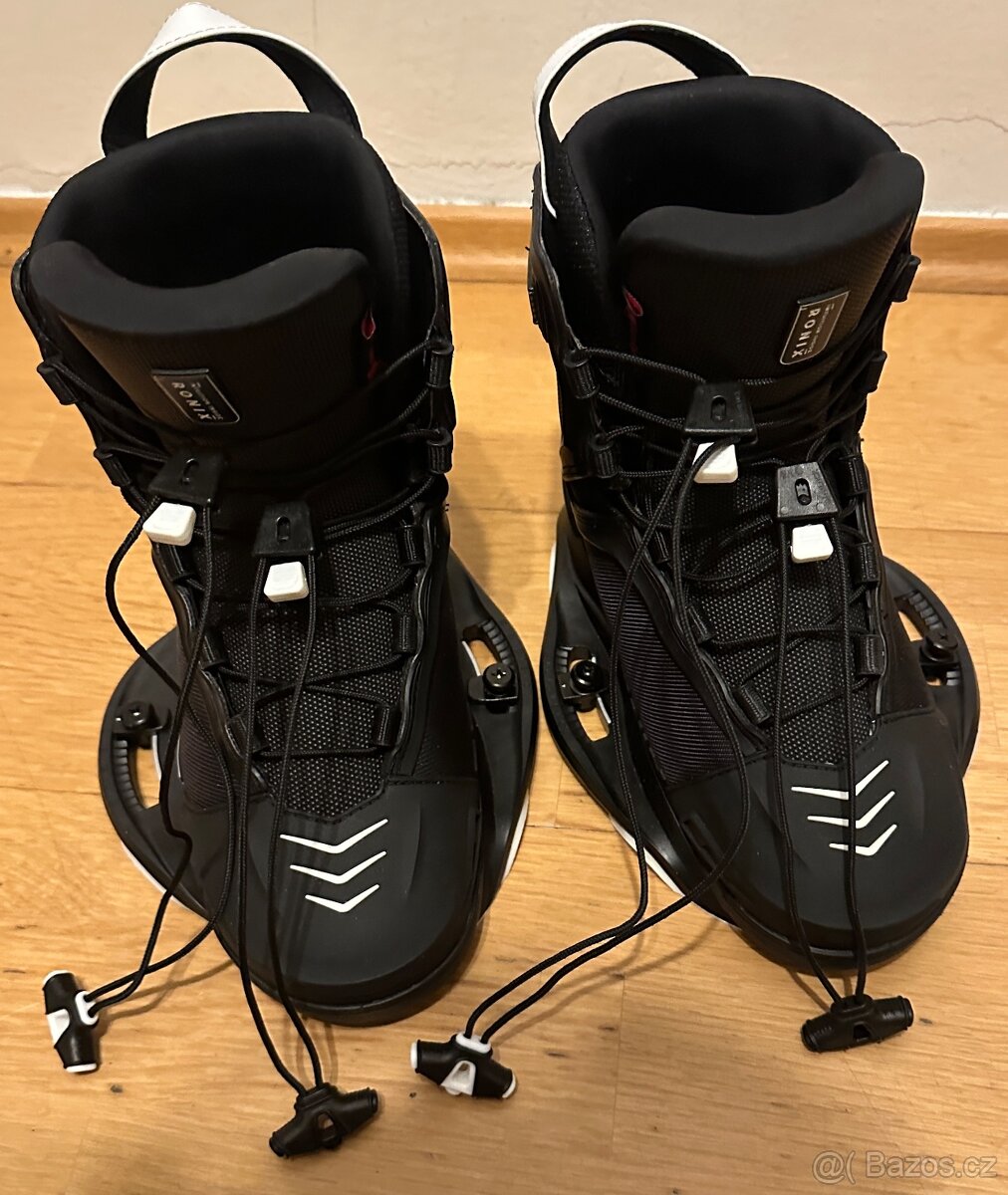 60% SLEVA - Vázání na wakeboard Ronix One Cordura/Panda