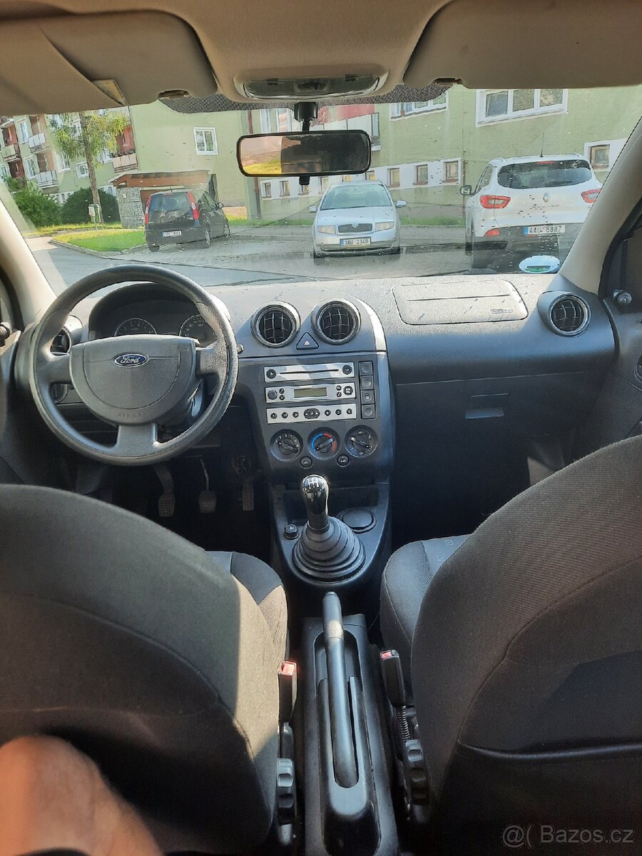 Prodám Ford Fiesta
