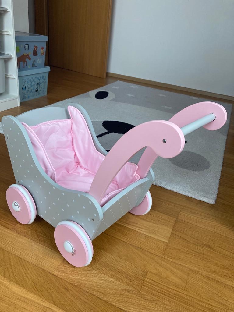 Dřevěný kočárek Bayer Chic