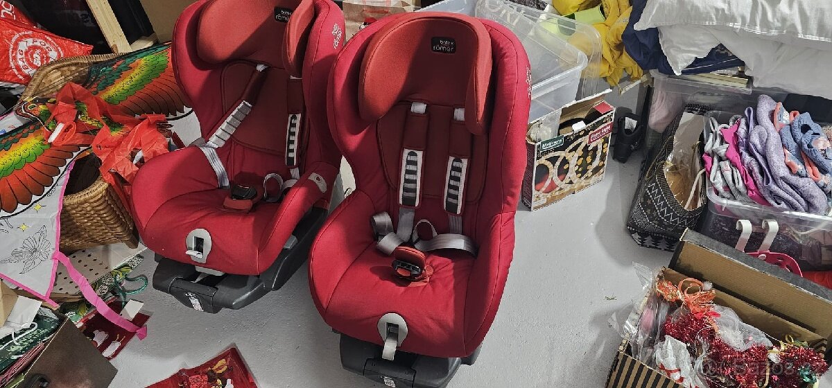 Britax Römer SAFEFIX PLUS